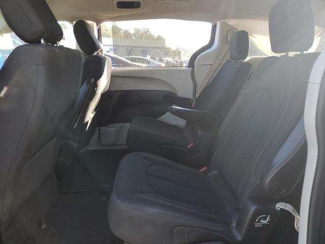 Фото 11 с аукциона – 2018 CHRYSLER PACIFICA T с VIN 2C4RC1FG9JR260638