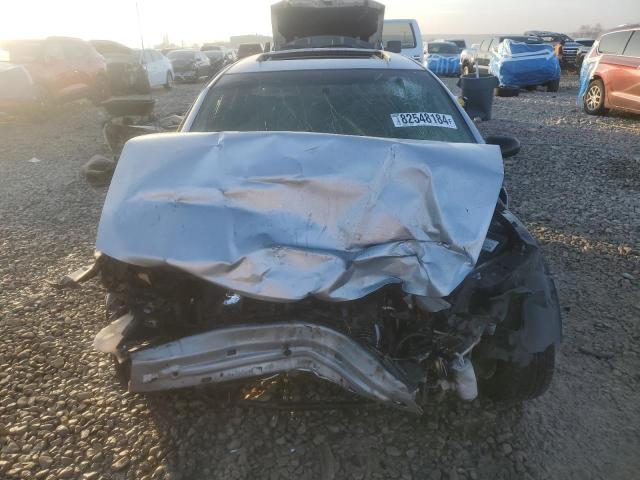 Foto 5 de la subasta – 2002 SATURN SL con VIN 1G8ZF52852Z245875