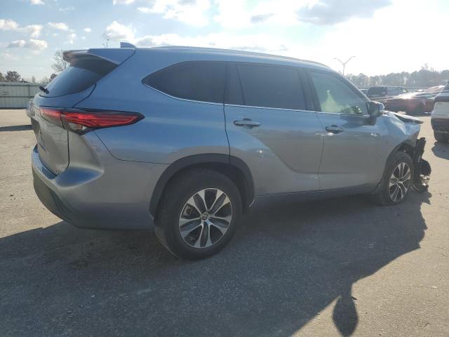 Photo 3 from auction – 2021 TOYOTA HIGHLANDER with VIN 5TDGZRAH0MS039865
