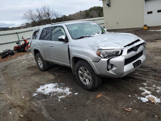 Photo 4 from auction – 2016 TOYOTA 4RUNNER SR with VIN JTEBU5JR8G5398686