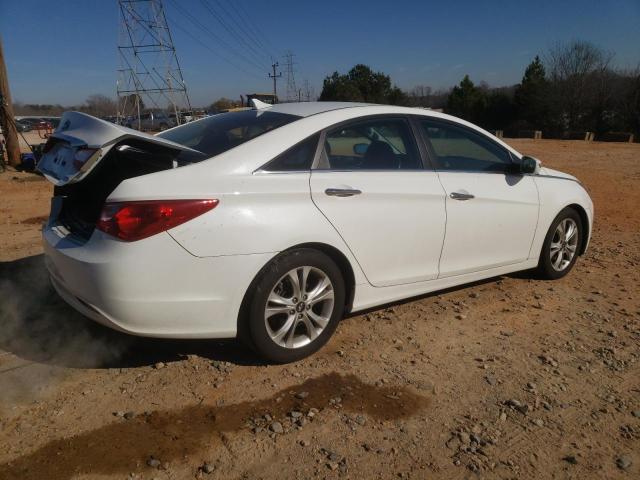 Photo 3 from auction – 2011 HYUNDAI SONATA SE with VIN 5NPEC4AC2BH010340