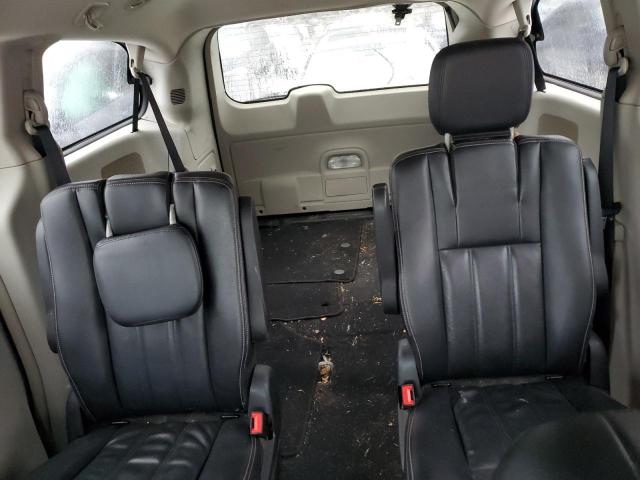 Photo 10 from auction – 2014 CHRYSLER TOWN & COU with VIN 2C4RC1BG1ER324604