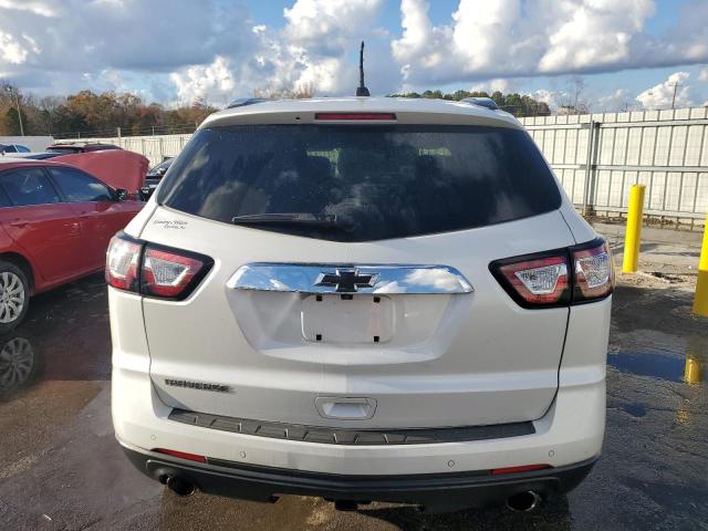 Photo 6 from auction – 2017 CHEVROLET TRAVERSE L with VIN 1GNKRHKD4HJ140644