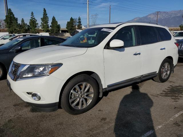 NISSAN PATHFINDER 2015 مع رقم تعريف المركبة 5N1AR2MN3FC687425 - صورة من المزاد