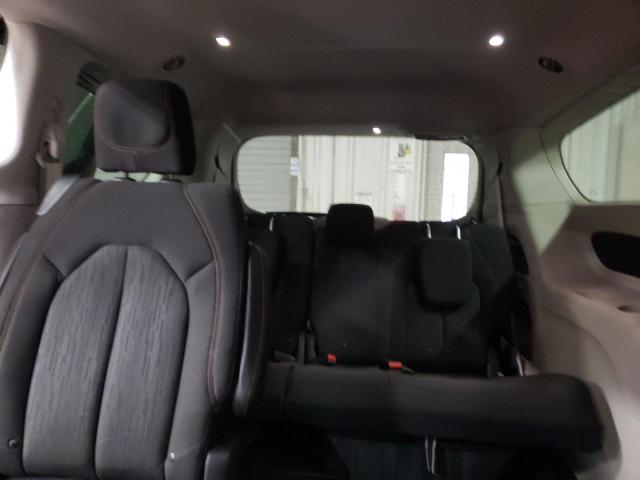 Photo 10 from auction – 2018 CHRYSLER PACIFICA T with VIN 2C4RC1FGXJR257375