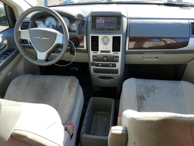 Photo 8 from auction – 2009 CHRYSLER TOWN & COU with VIN 2A8HR54179R654076