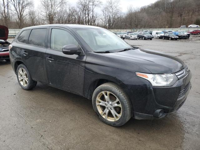 Photo 4 from auction – 2014 MITSUBISHI OUTLANDER with VIN JA4AZ3A38EZ003567