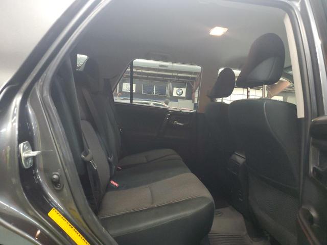 Photo 11 from auction – 2016 TOYOTA 4RUNNER SR with VIN JTEBU5JR1G5397167