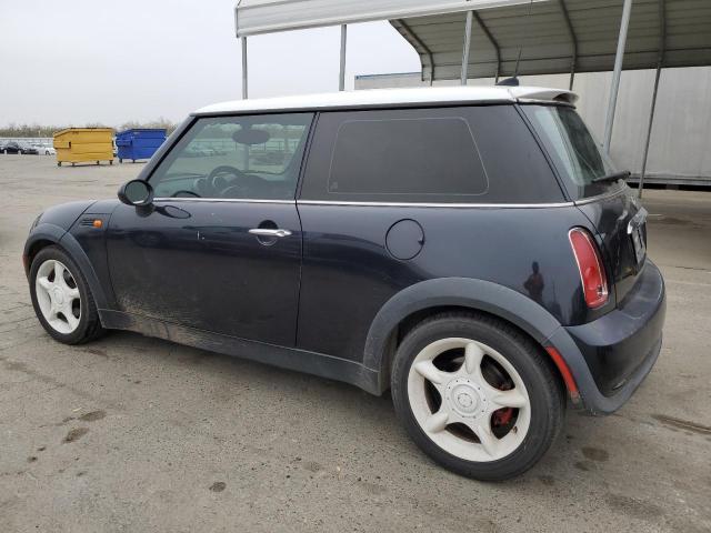 Photo 2 from auction – 2005 MINI COOPER with VIN WMWRC33415TC54563
