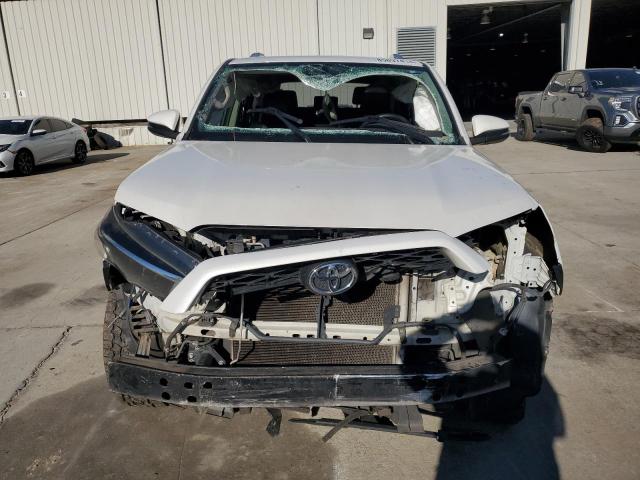 Photo 5 from auction – 2014 TOYOTA 4RUNNER SR with VIN JTEBU5JR8E5165078