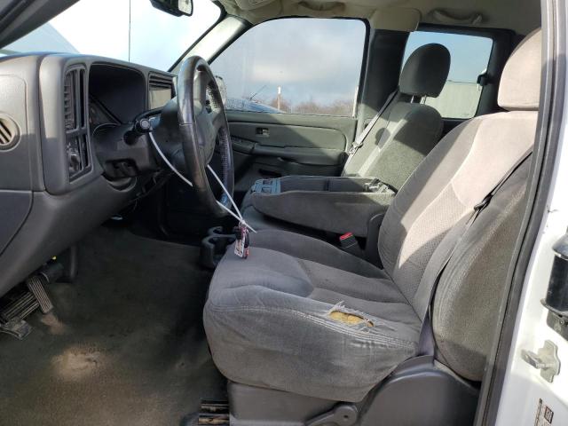 Photo 7 from auction – 2004 CHEVROLET SILVERADO with VIN 2GCEC19V341288169