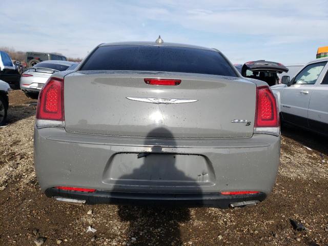 Photo 6 from auction – 2019 CHRYSLER 300 S with VIN 2C3CCABG3KH637715