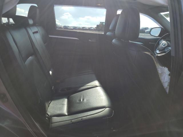 Photo 11 from auction – 2019 TOYOTA HIGHLANDER with VIN 5TDJZRFH7KS574087