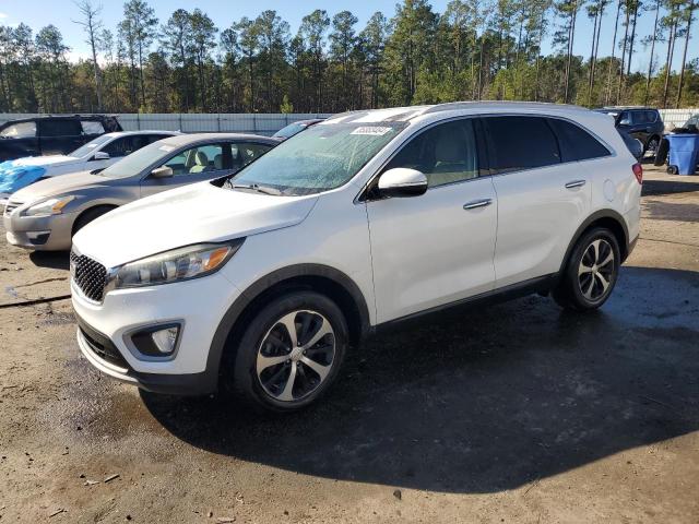 KIA SORENTO EX 2017 with VIN 5XYPH4A55HG292615 - Photo from auction