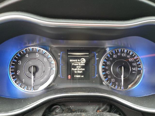 Photo 9 from auction – 2015 CHRYSLER 200 LIMITE with VIN 1C3CCCAB5FN608425