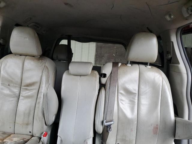 Photo 10 from auction – 2011 TOYOTA SIENNA XLE with VIN 5TDYK3DCXBS106944