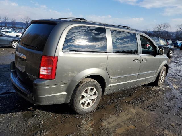 Photo 3 from auction – 2010 CHRYSLER TOWN & COU with VIN 2A4RR5D12AR436914
