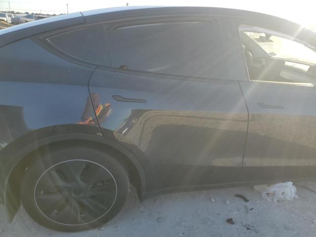 Photo 11 from auction – 2024 TESLA MODEL Y with VIN 7SAYGDEEXRA226720