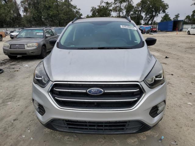 Photo 5 from auction – 2019 FORD ESCAPE SE with VIN 1FMCU0GDXKUB10152
