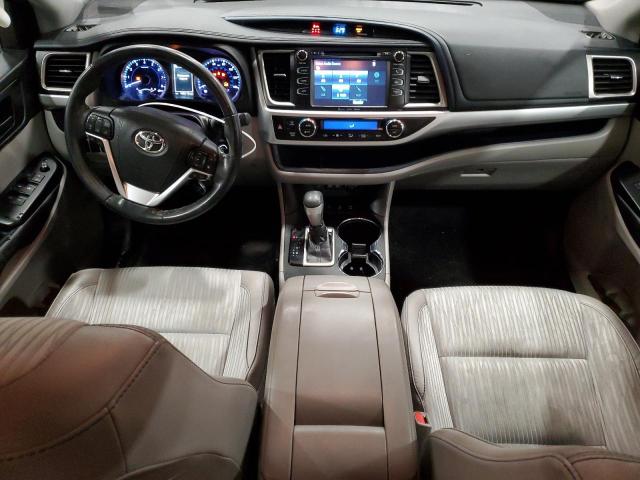 Photo 8 from auction – 2018 TOYOTA HIGHLANDER with VIN 5TDBZRFH4JS854844