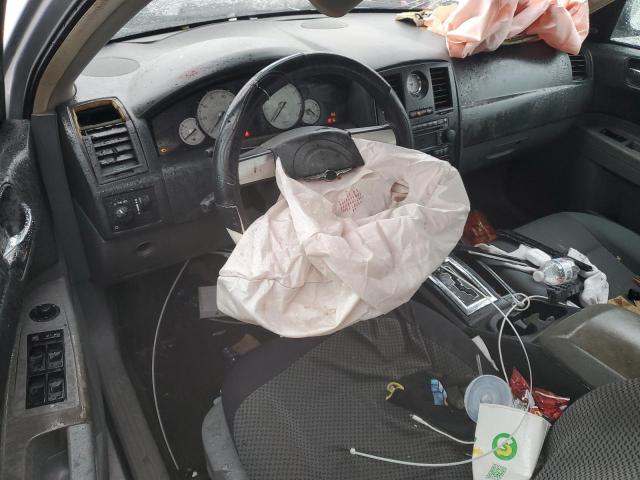 Photo 8 from auction – 2005 CHRYSLER 300 with VIN 2C3AA43R65H600693