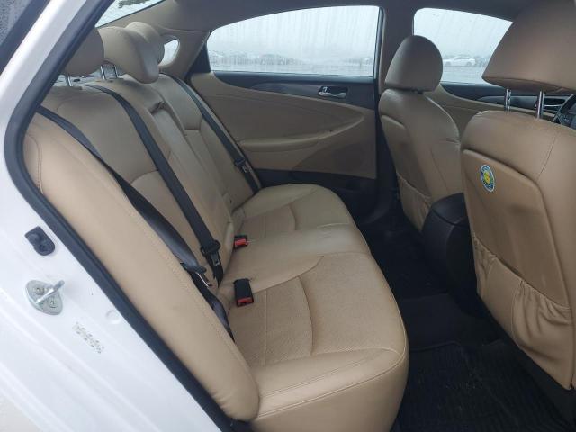 Photo 10 from auction – 2015 HYUNDAI SONATA HYB with VIN KMHEC4A46FA131552