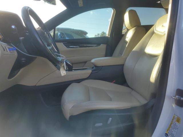 Photo 7 from auction – 2017 CADILLAC XT5 with VIN 1GYKNARS6HZ326973