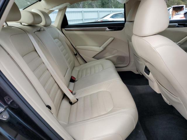 Photo 10 from auction – 2017 VOLKSWAGEN PASSAT SEL with VIN 1VWCT7A30HC038230