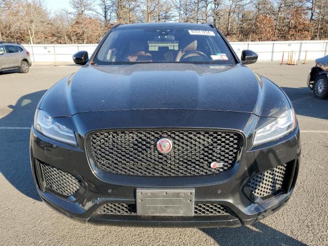 Photo 5 from auction – 2017 JAGUAR F-PACE S with VIN SADCM2BV2HA896933