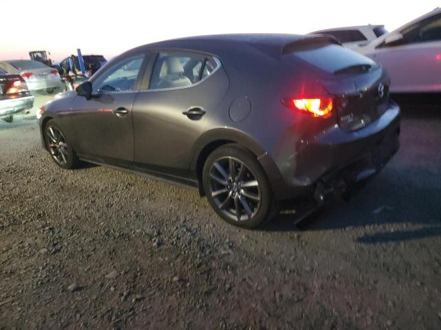 Photo 2 from auction – 2019 MAZDA 3 with VIN JM1BPBJM4K1125131