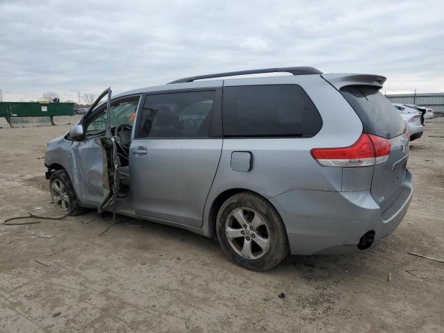 Photo 2 from auction – 2014 TOYOTA SIENNA LE with VIN 5TDKK3DC8ES524204