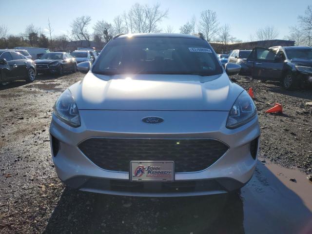 Photo 5 from auction – 2020 FORD ESCAPE SE with VIN 1FMCU9G63LUA27055
