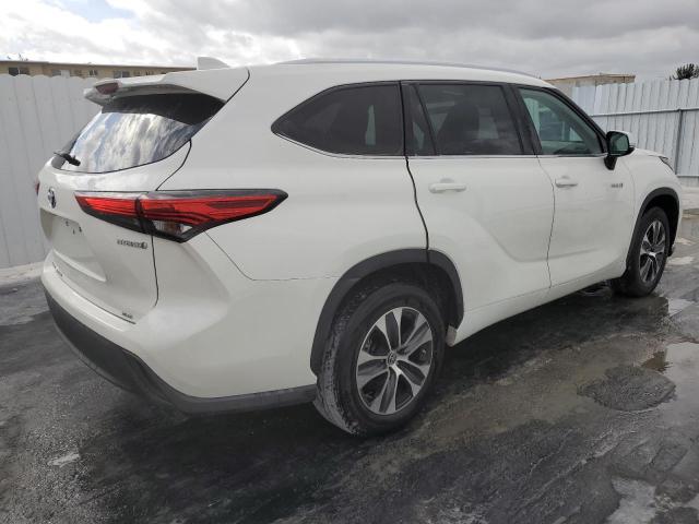 Photo 3 from auction – 2021 TOYOTA HIGHLANDER with VIN 5TDGARAH4MS506311