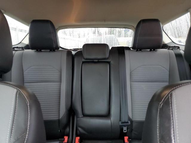 Photo 10 from auction – 2017 FORD ESCAPE SE with VIN 1FMCU0GD0HUC71571