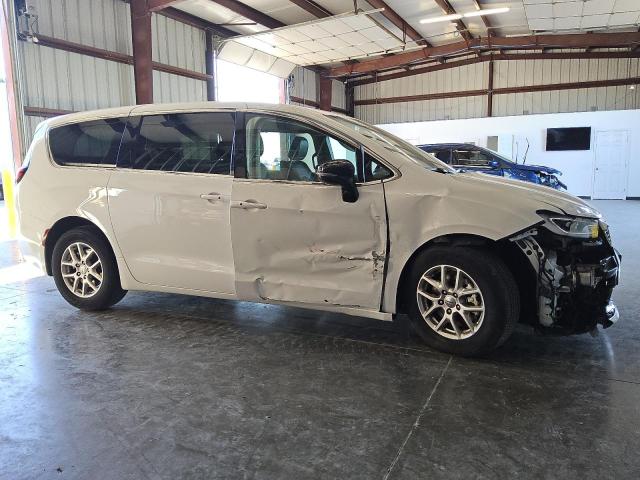 Photo 4 from auction – 2024 CHRYSLER PACIFICA T with VIN 2C4RC1BG1RR144366