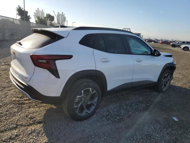 Photo 3 from auction – 2025 CHEVROLET TRAX 1LT with VIN KL77LHEPXSC064345