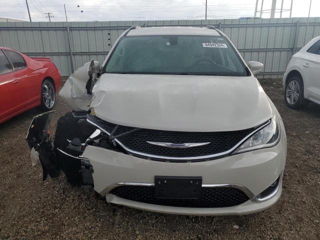 Photo 5 from auction – 2017 CHRYSLER PACIFICA T with VIN 2C4RC1BG4HR553590