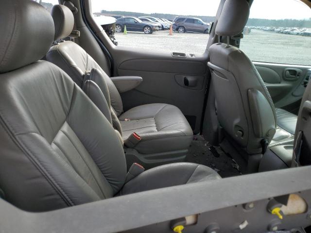 Photo 11 from auction – 2001 CHRYSLER TOWN & COU with VIN 2C8GP54L11R402563