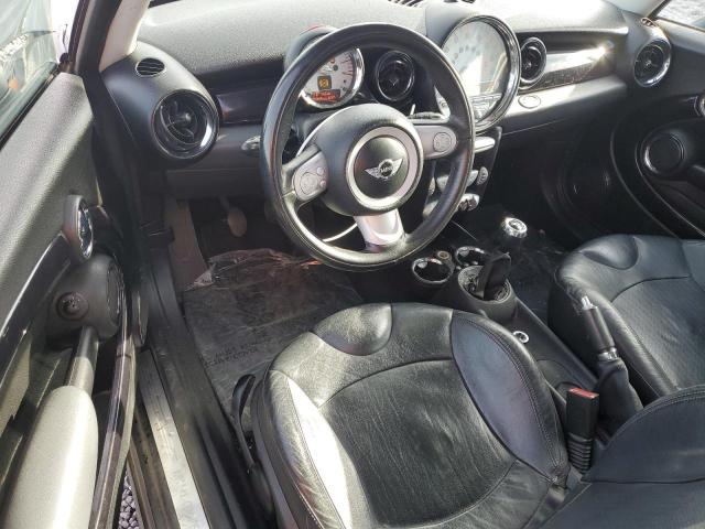 Photo 8 from auction – 2009 MINI COOPER with VIN WMWMF33549TU75300