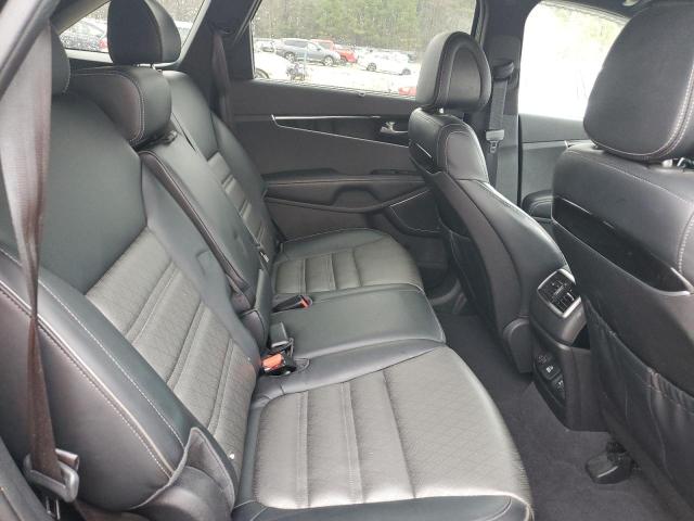 Photo 11 from auction – 2016 KIA SORENTO SX with VIN 5XYPKDA1XGG030280