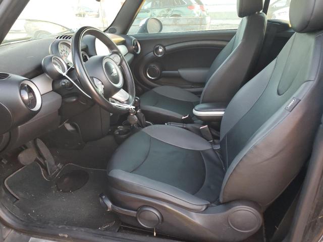 Photo 7 from auction – 2009 MINI COOPER with VIN WMWMR335X9TU95882