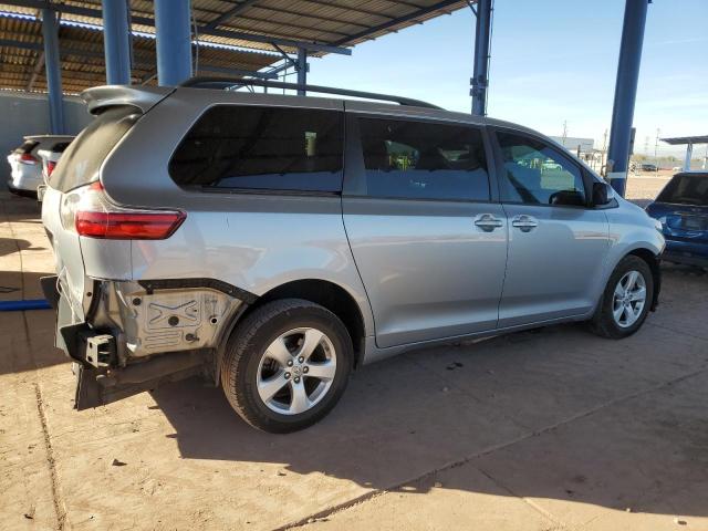 Photo 3 from auction – 2016 TOYOTA SIENNA LE with VIN 5TDKK3DC2GS733697