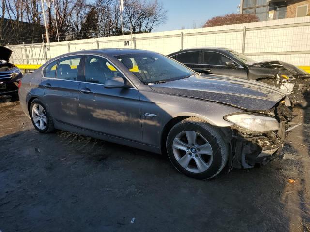 Photo 4 from auction – 2012 BMW 528 XI with VIN WBAXH5C53CDW04941