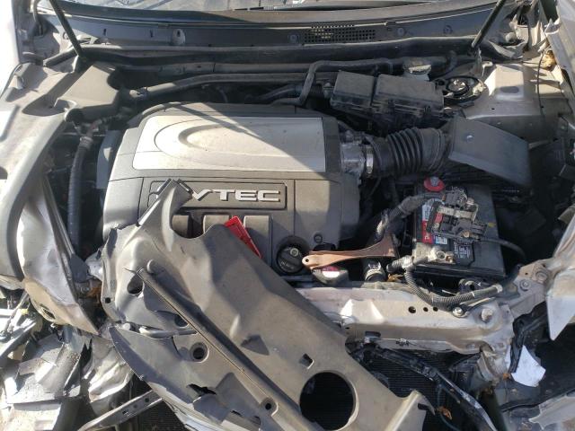 Photo 11 from auction – 2005 ACURA RL with VIN JH4KB16555C017487
