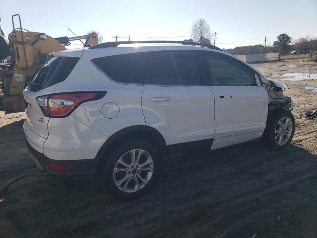 Photo 3 from auction – 2018 FORD ESCAPE SE with VIN 1FMCU9GD7JUA11811