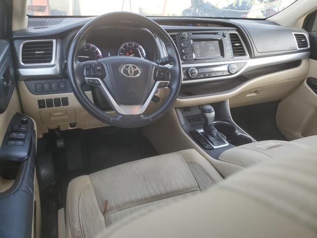 Photo 8 from auction – 2014 TOYOTA HIGHLANDER with VIN 5TDBKRFH3ES050917