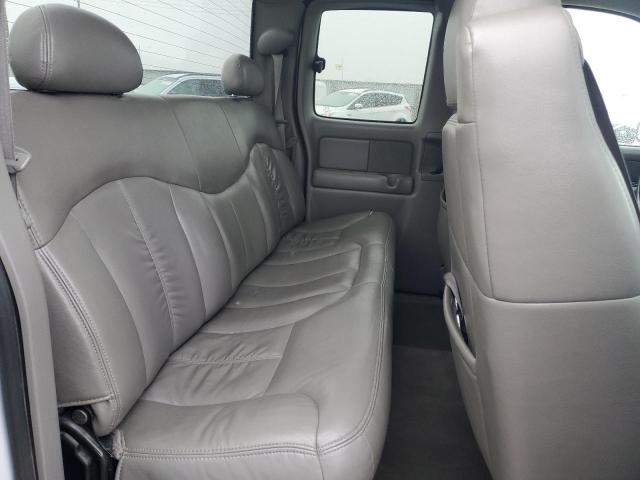 Photo 10 from auction – 2000 CHEVROLET SILVERADO with VIN 2GCEK19T9Y1310716