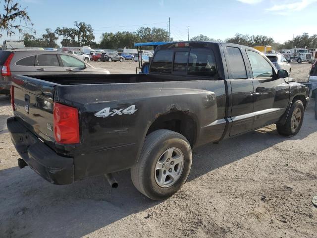 Photo 3 from auction – 2005 DODGE DAKOTA SLT with VIN 1D7HW42N75S260494