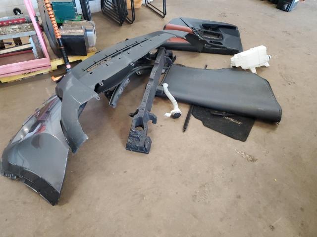 Photo 13 from auction – 2014 TOYOTA RAV4 LIMIT with VIN JTMDFREVXEJ012750
