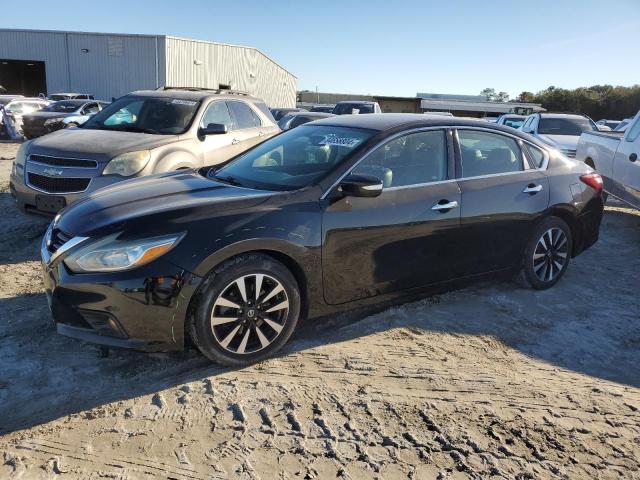 NISSAN ALTIMA 2.5 2018 with VIN 1N4AL3AP1JC212016 - Photo from auction